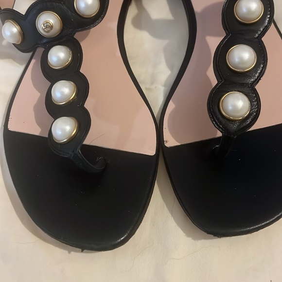 Gucci Sandals great condition - Picture 3 of 4